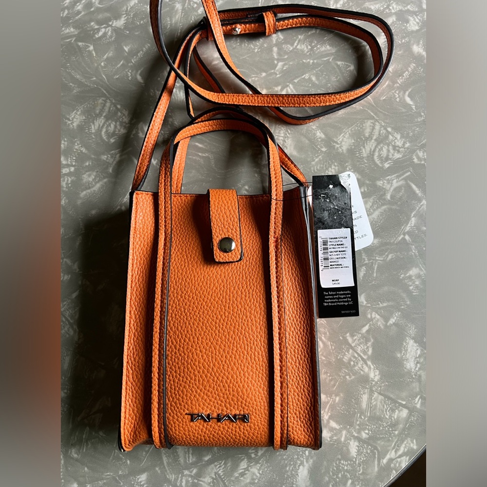 NWT TAHARI SMALL CROSSBODY BAG PURSE - mobile phone bag